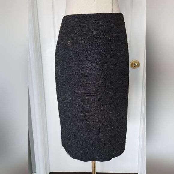 Nine West Skirt Suit - Size 2 - Picture 10 of 13
